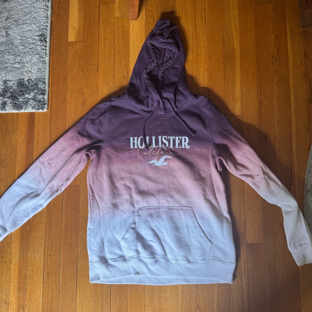 Large Hollister Women’s Purple to White Ombre Hoodie